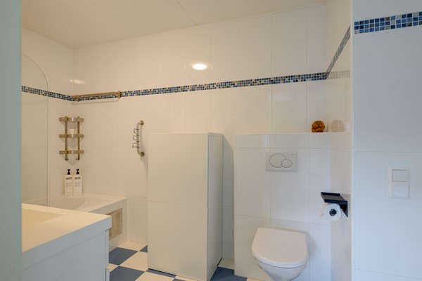 Medium property photo - Alikruiksingel 4, 2492 SC Den Haag